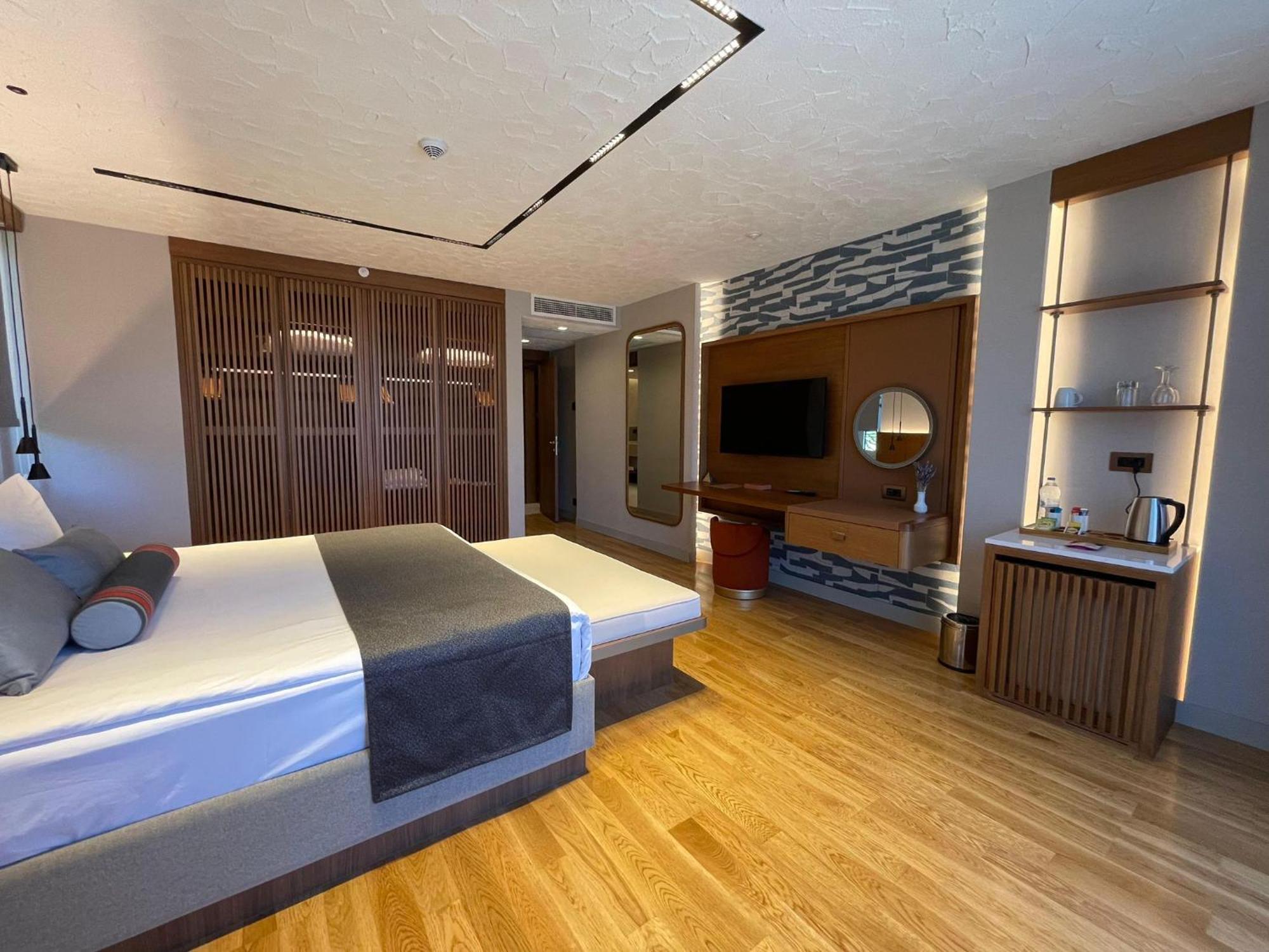 Hotel Liberty Lykia à Ölüdeniz Extérieur photo